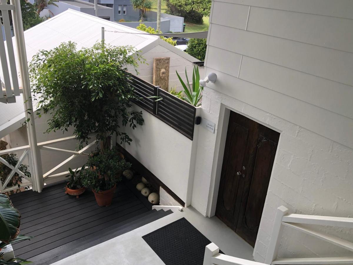 Shorebreak Studio Apartments 사파이어 비치 외부 사진